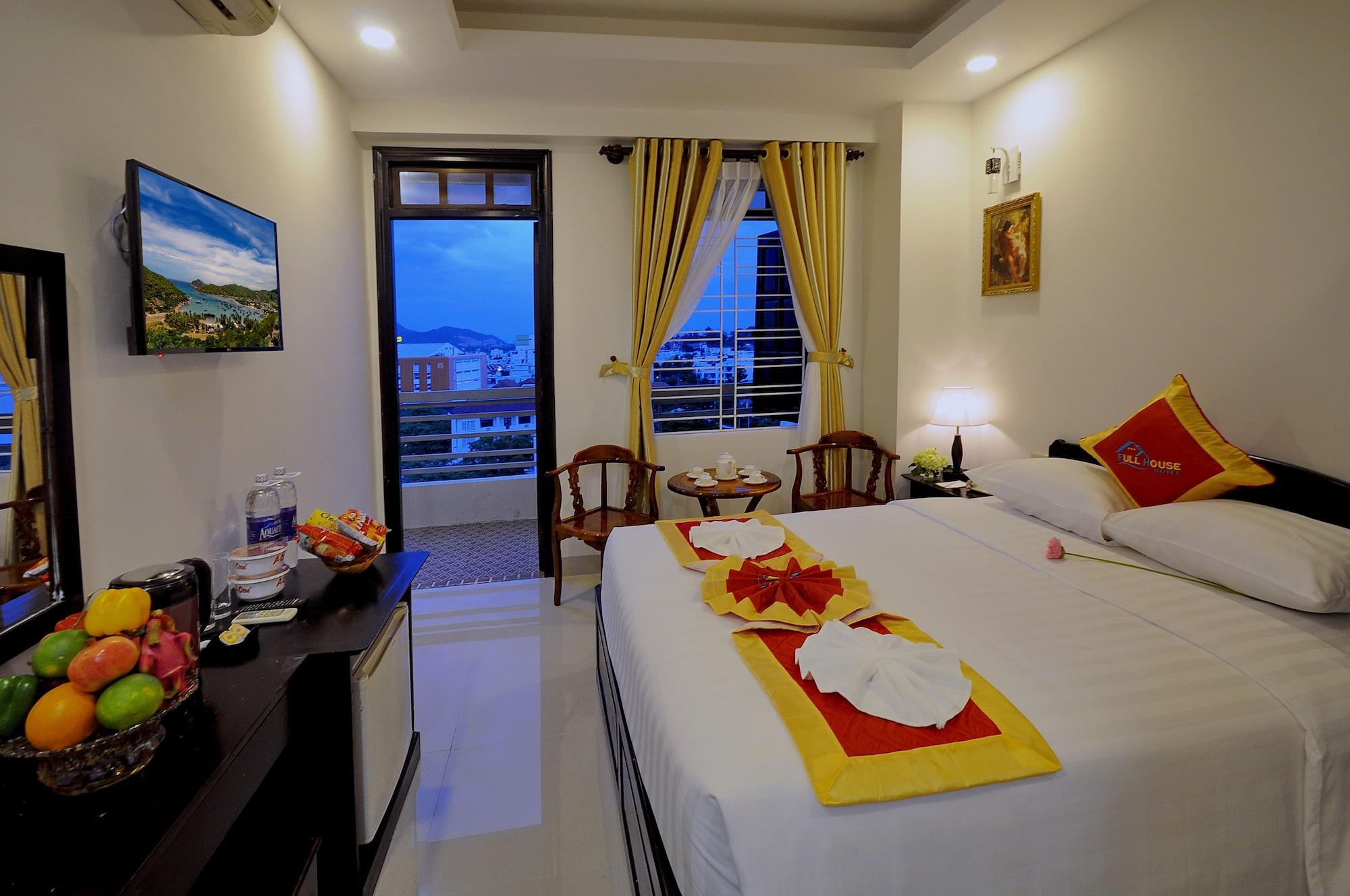 Full House Hotel Nha Trang Kültér fotó
