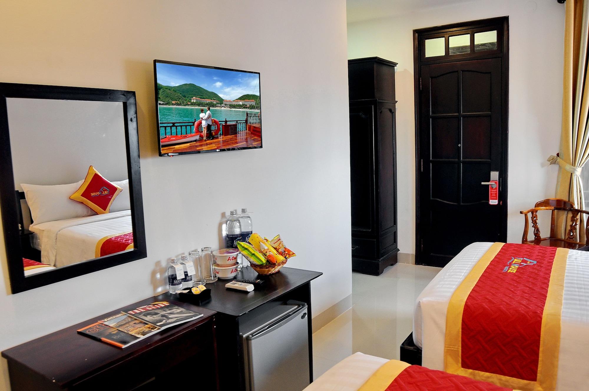 Full House Hotel Nha Trang Kültér fotó