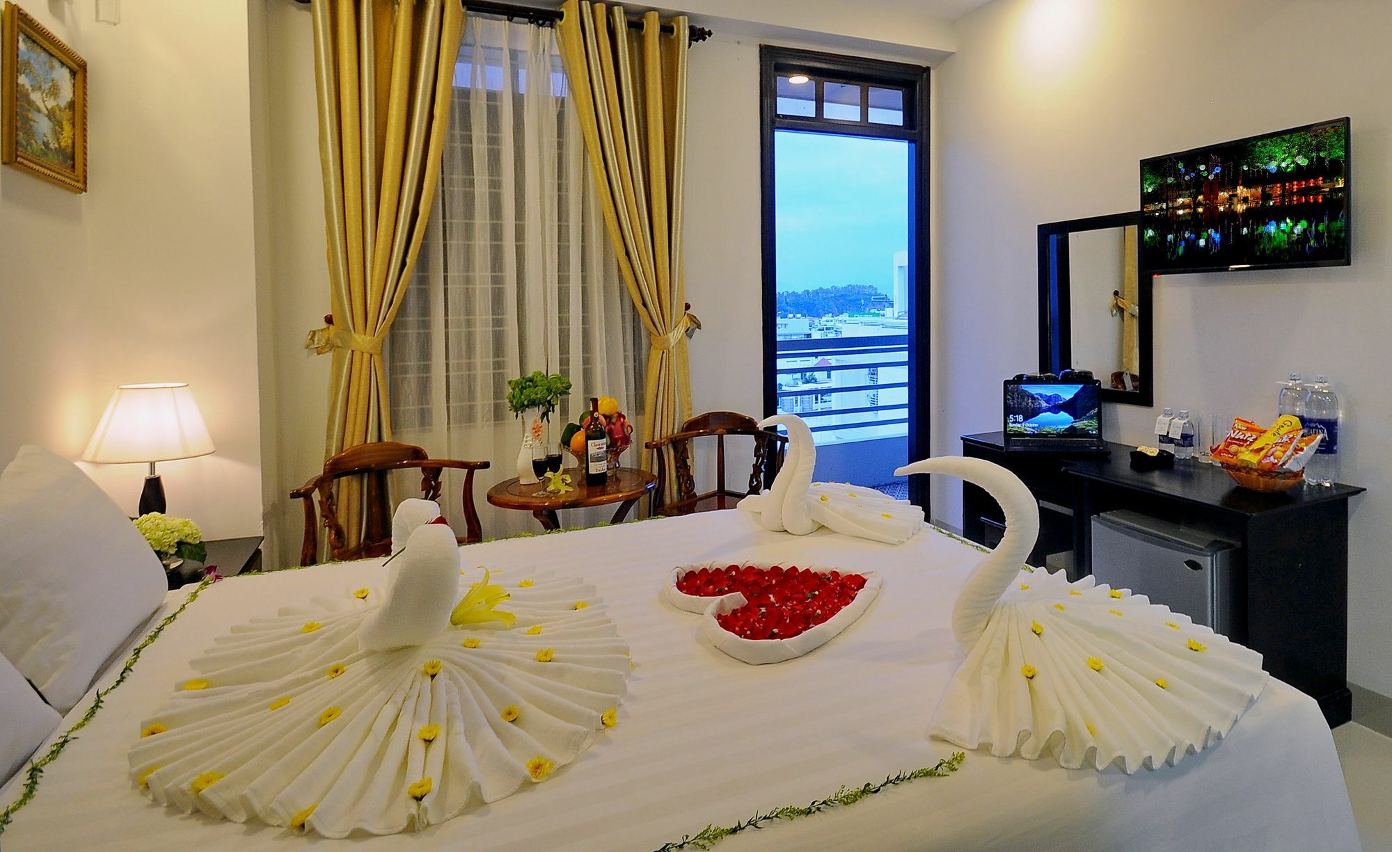 Full House Hotel Nha Trang Kültér fotó